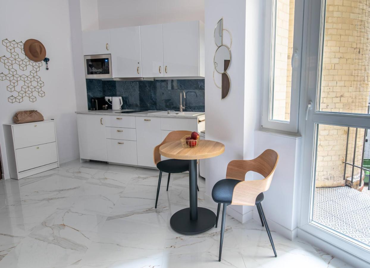 Apartamenty Yeti & Wilka W Centrum Chorzowa - Yeti 외부 사진