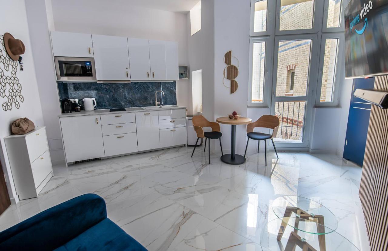 Apartamenty Yeti & Wilka W Centrum Chorzowa - Yeti 외부 사진